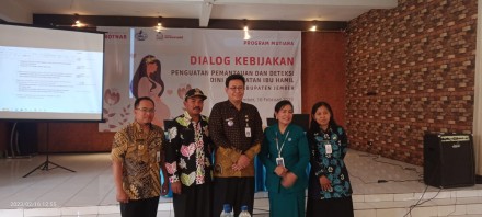 DIALOK KEBIJAKAN